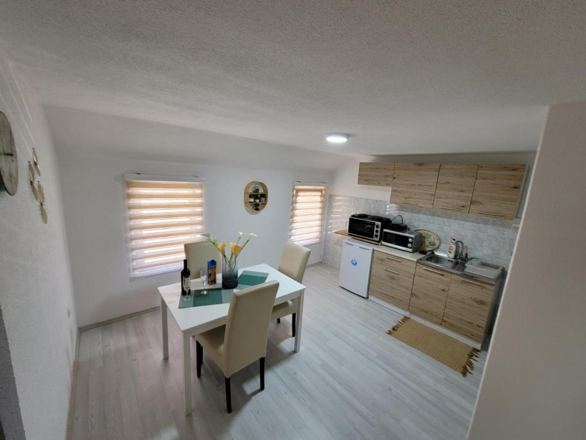 Apartments Daris Mostar Exterior photo